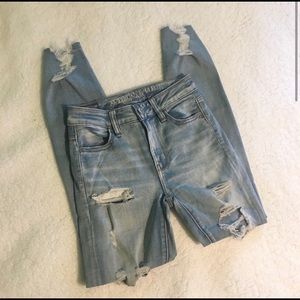 American eagle distressed jeans